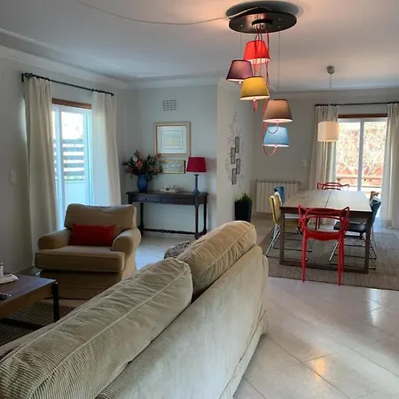 Sleep & Surf - Portugal Сasa de vacaciones Ericeira