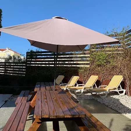 Sleep & Surf - Portugal * エリセイラ