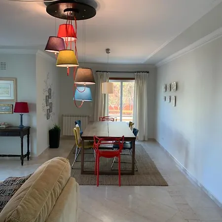 Sleep & Surf - Portugal 別荘 *