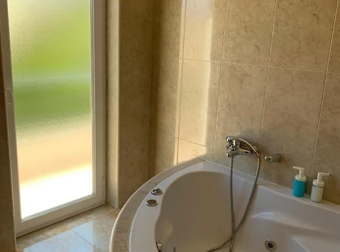 Sleep & Surf - Portugal Semesterbostad