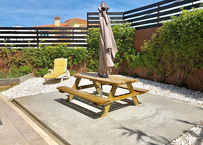 Sleep & Surf - Portugal Semesterbostad Ericeira