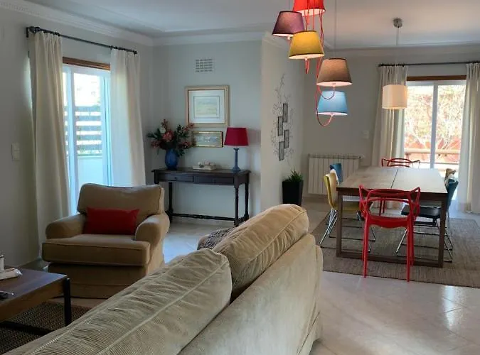 Sleep & Surf - Portugal Semesterbostad Ericeira