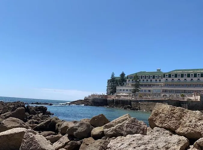 Sleep & Surf - Portugal * Ericeira